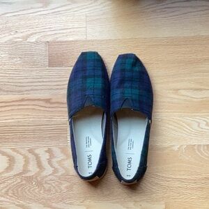 Tom’s Alpargata Spruce Plaid Felt Shoes - Never worn